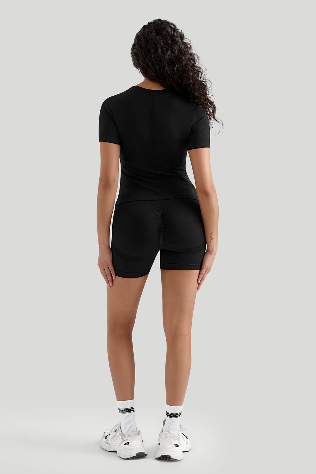 Cool-Touch Short Set