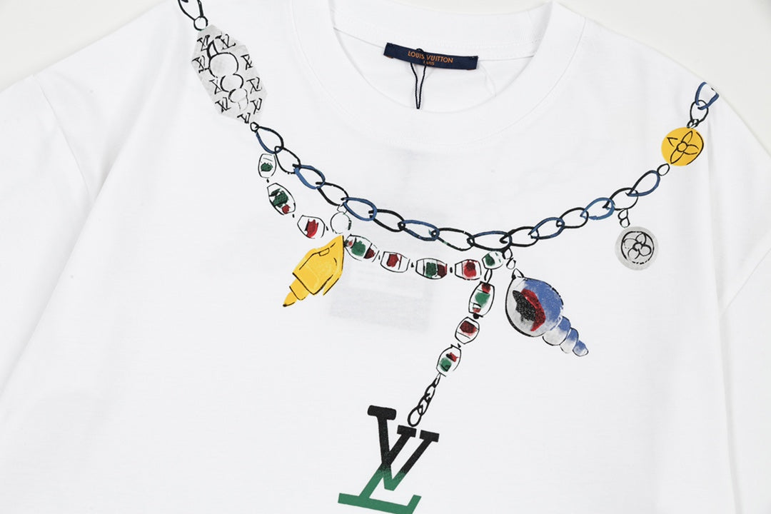 1203 New necklace hand printed T-shirt
