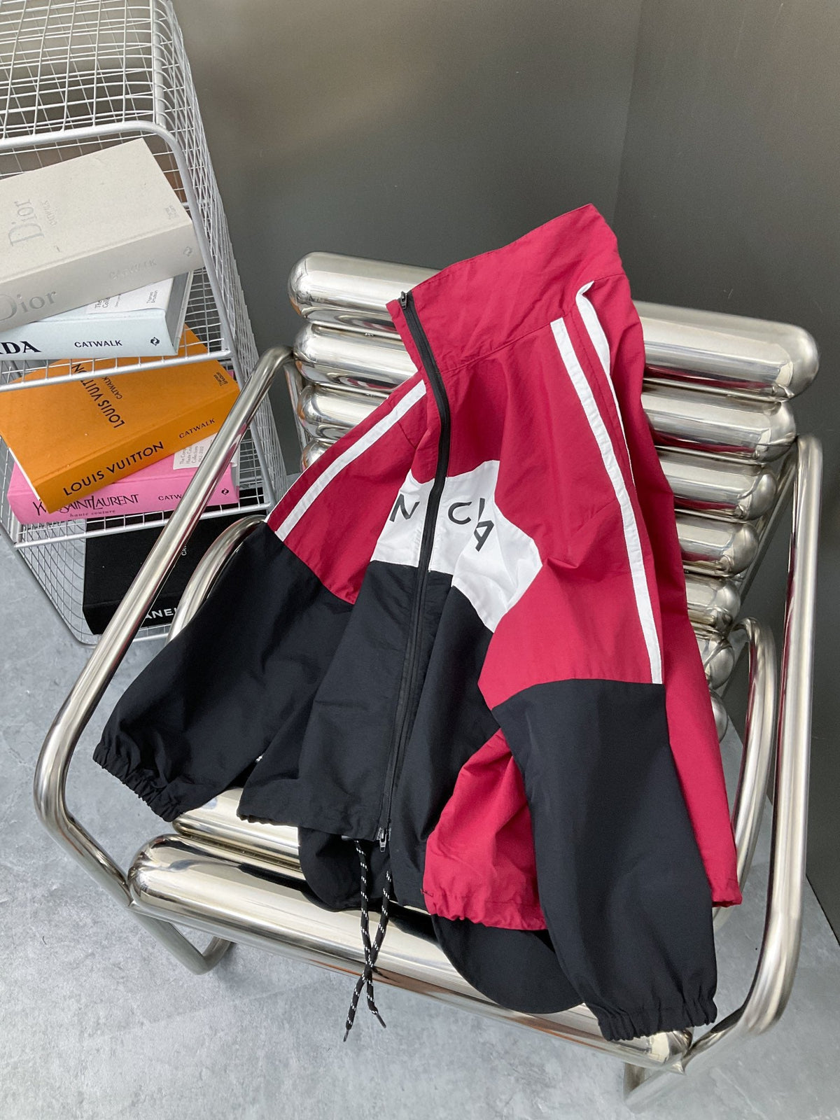 250224 New red patchwork slogan hardshell jacket