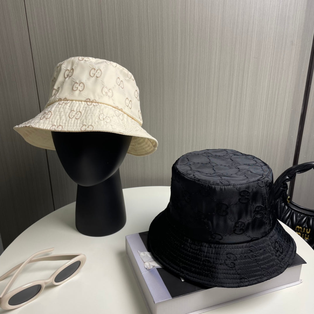 250305 The new style is covered in old fisherman's hats