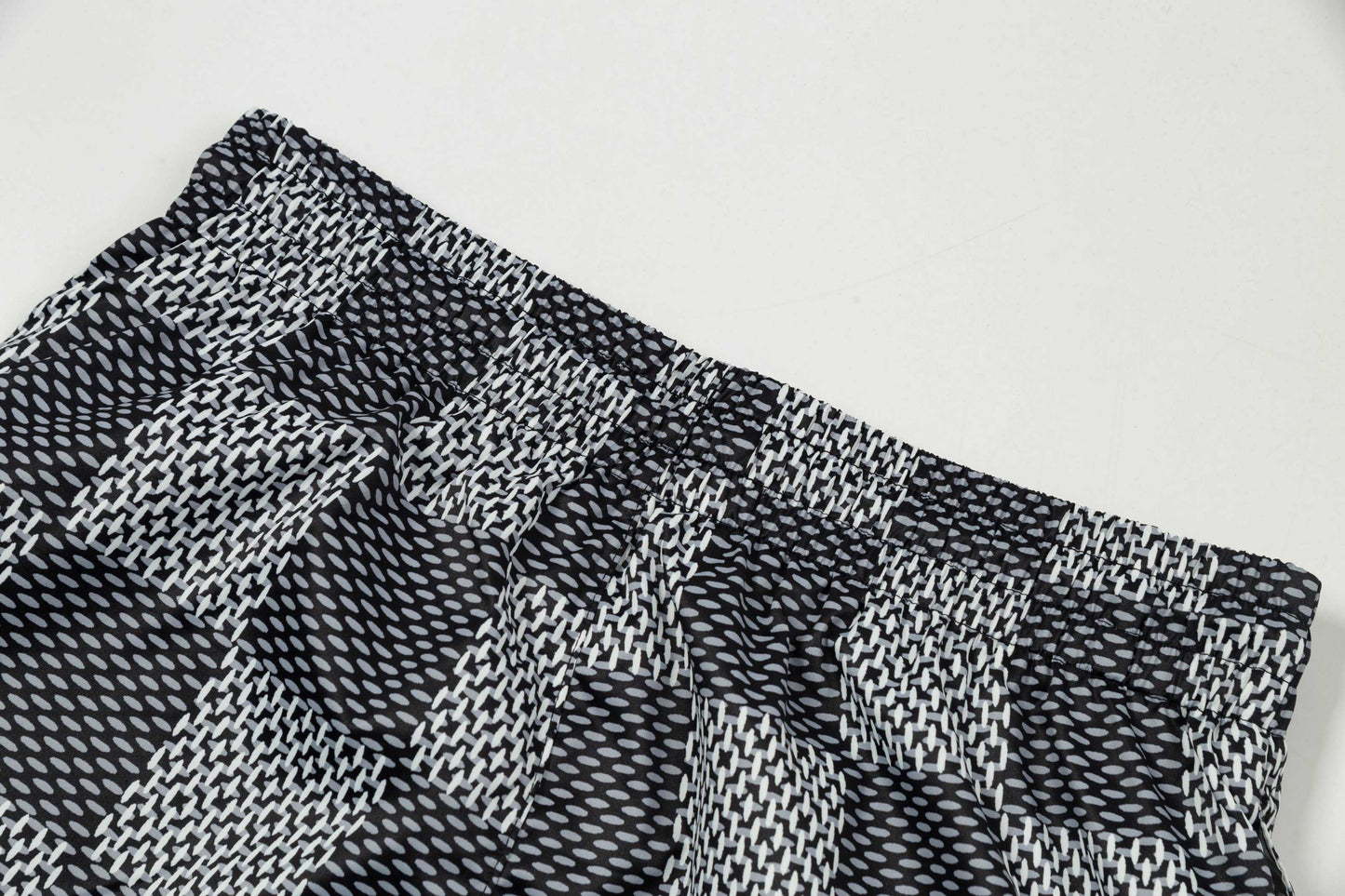 250313 New high quality chequered printed shorts