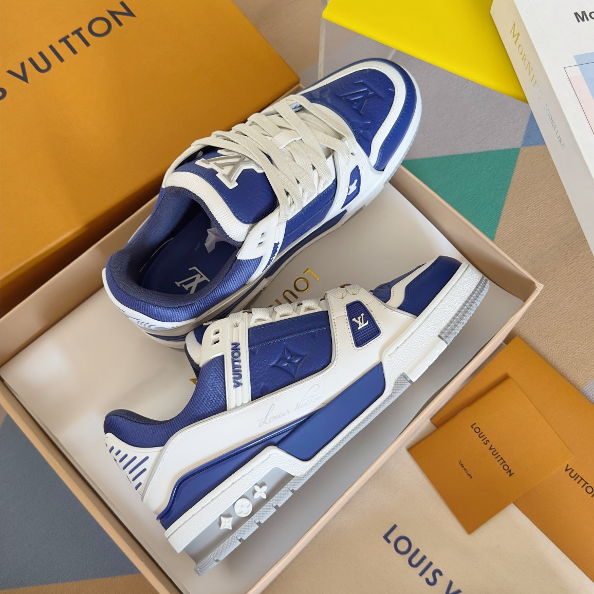 250318 New high quality new color board shoes
