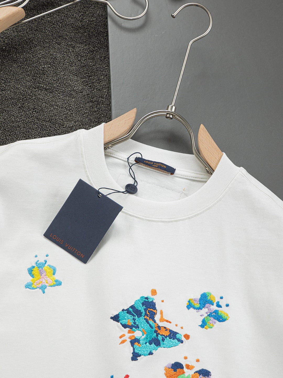 250325 New colorful embroidered butterfly T-shirt