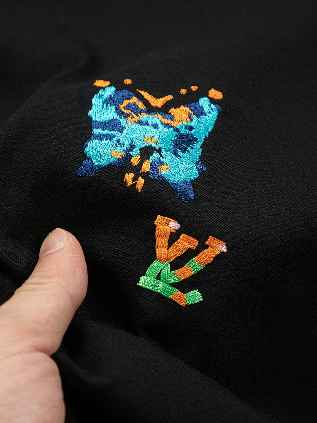 250325 New colorful embroidered butterfly T-shirt