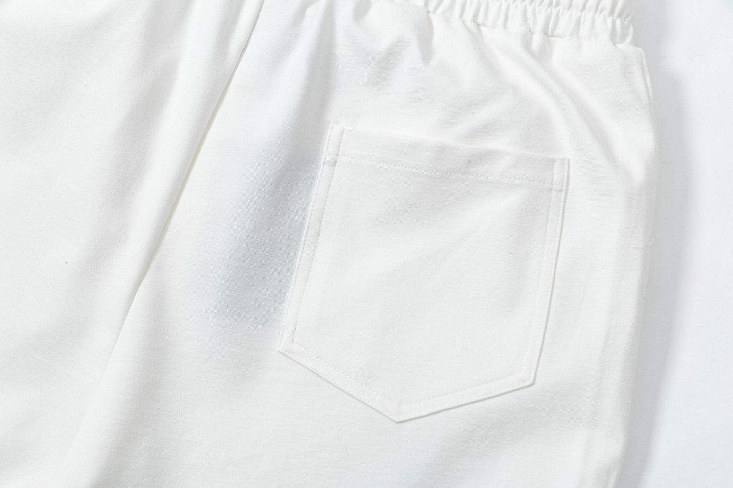 250404 New high-quality simply embroidered knitted shorts
