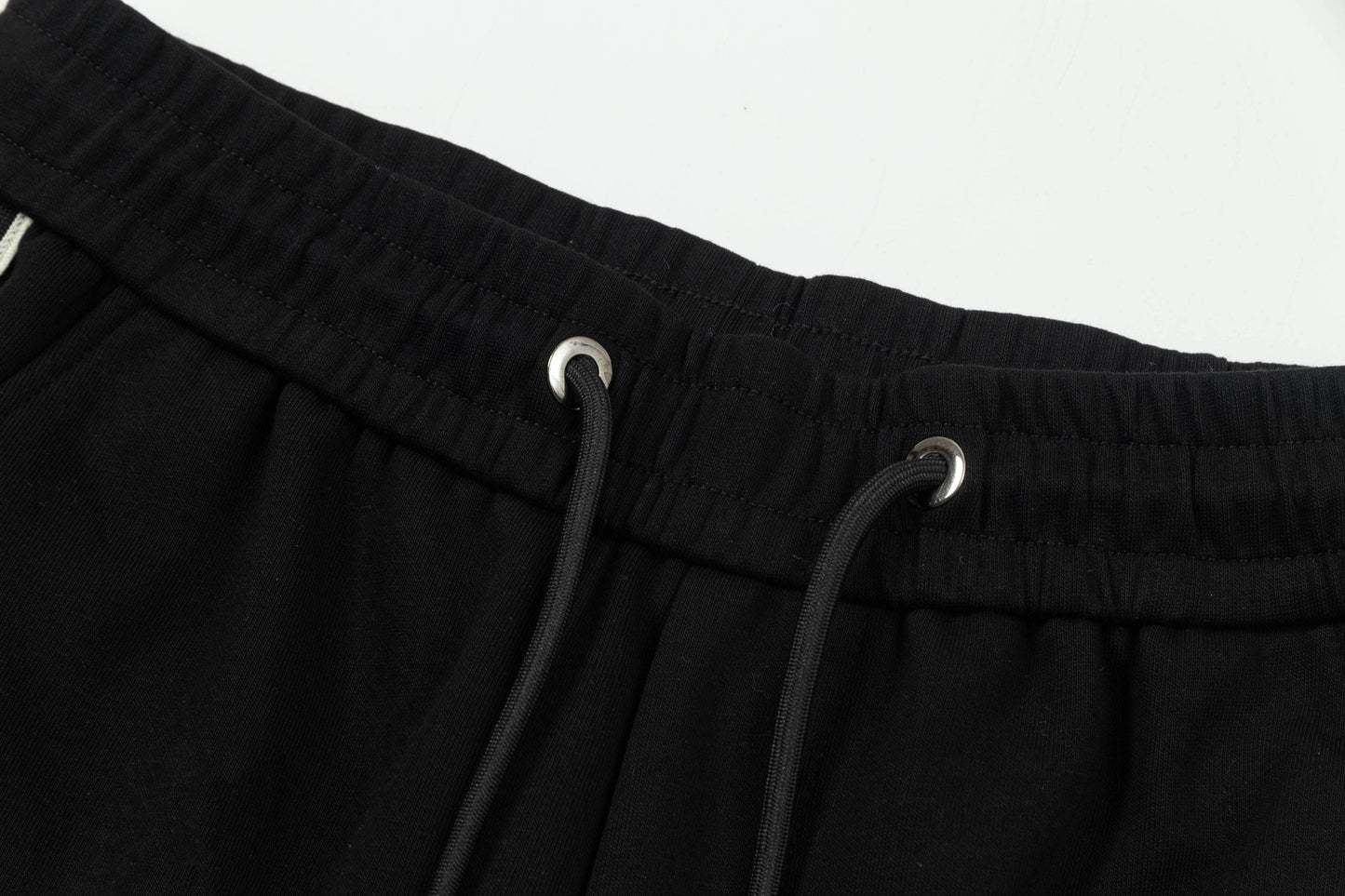250404 New high-quality webbed knitted shorts