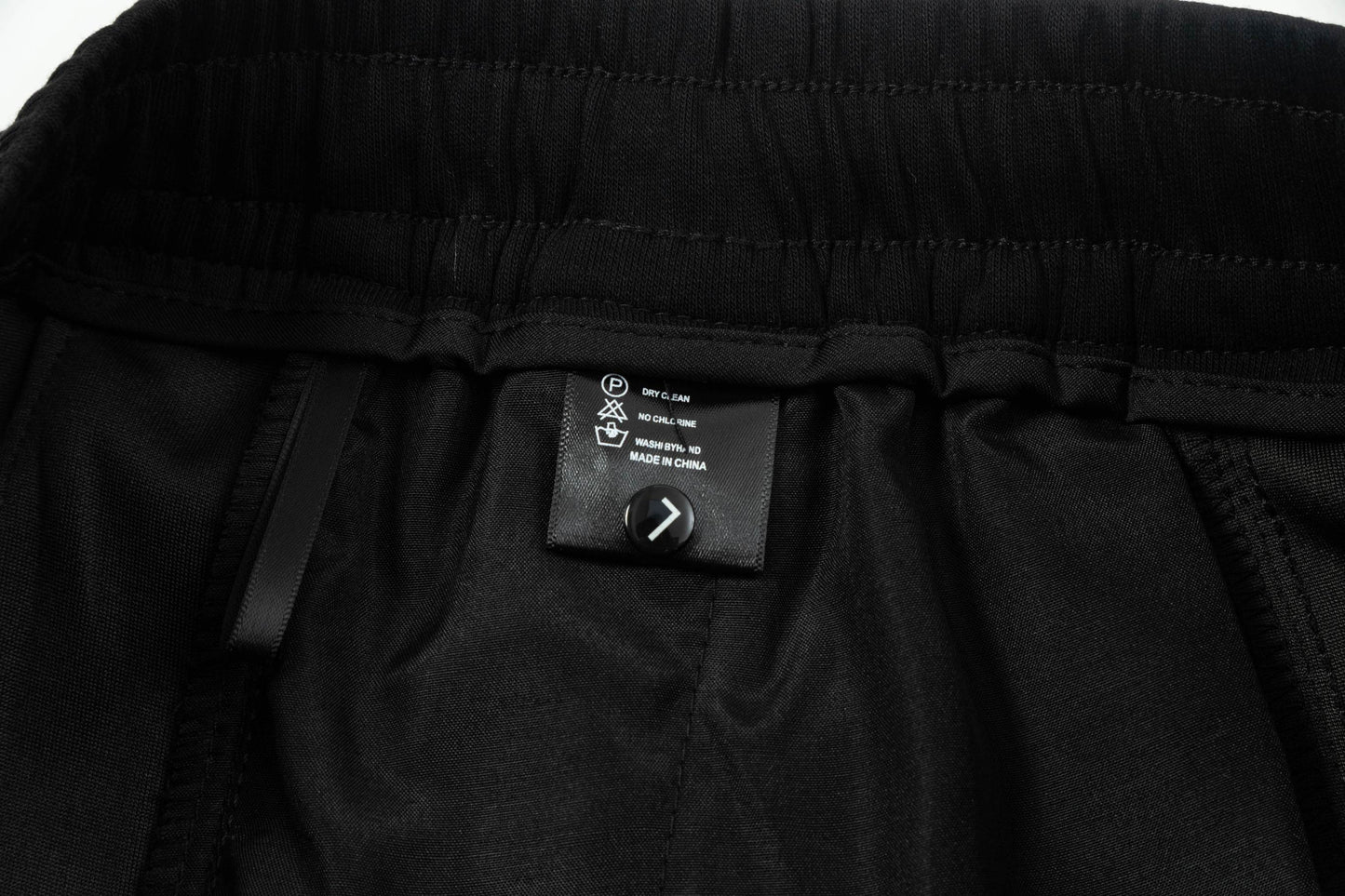 250404 New high-quality webbed knitted shorts