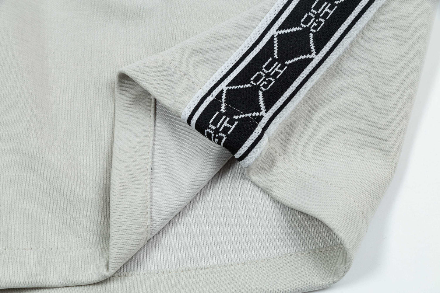 250404 New high-quality webbed knitted shorts
