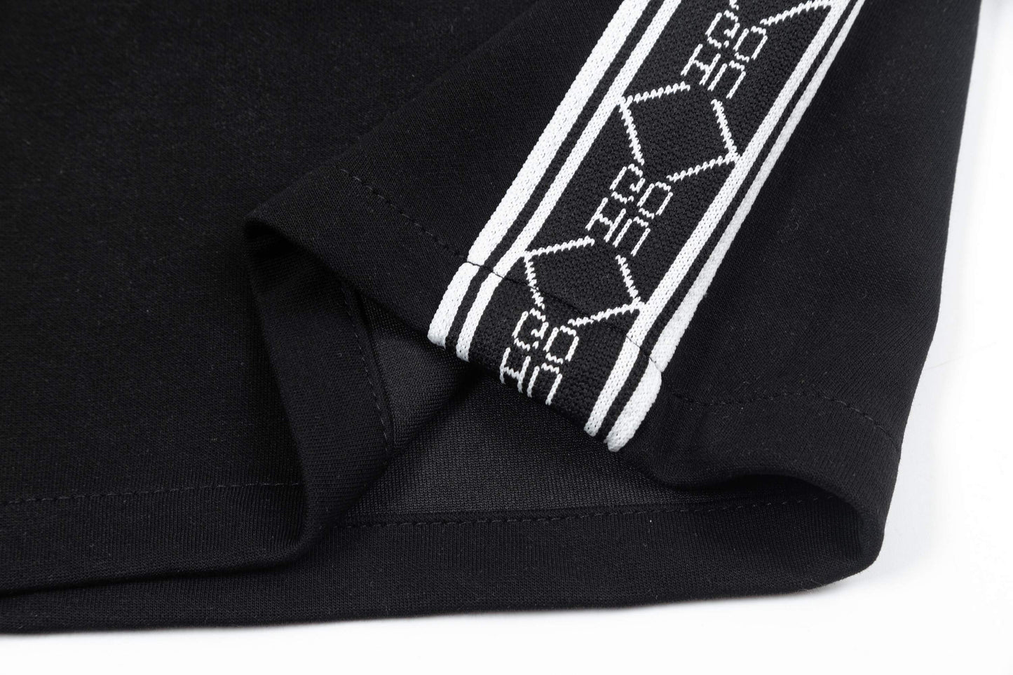 250404 New high-quality webbed knitted shorts