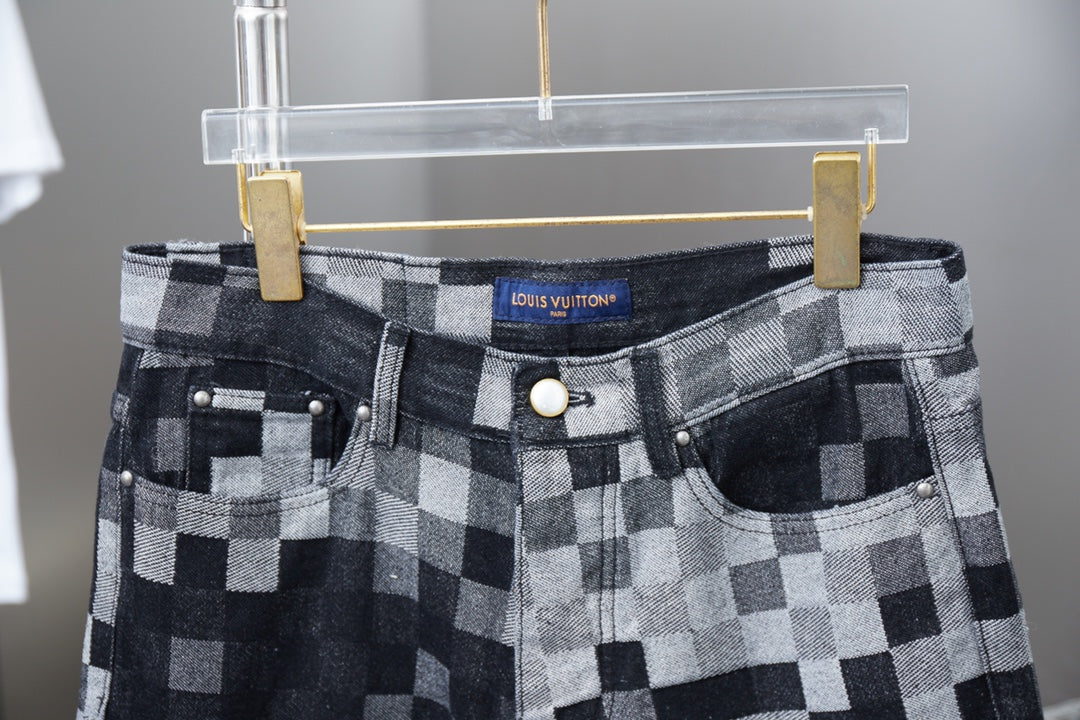 250404 New high-quality checkered denim feature shorts