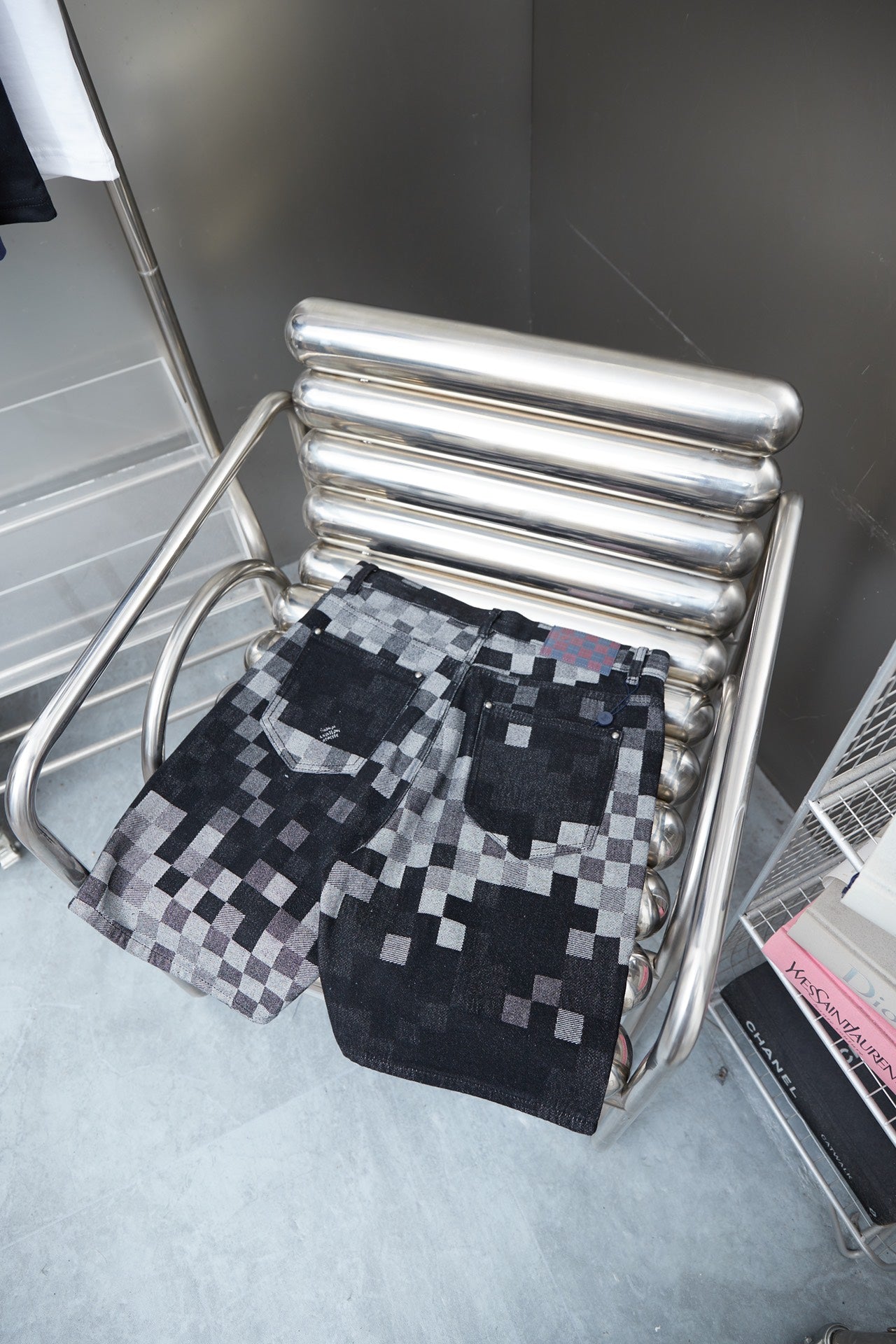 250404 New high-quality checkered denim feature shorts