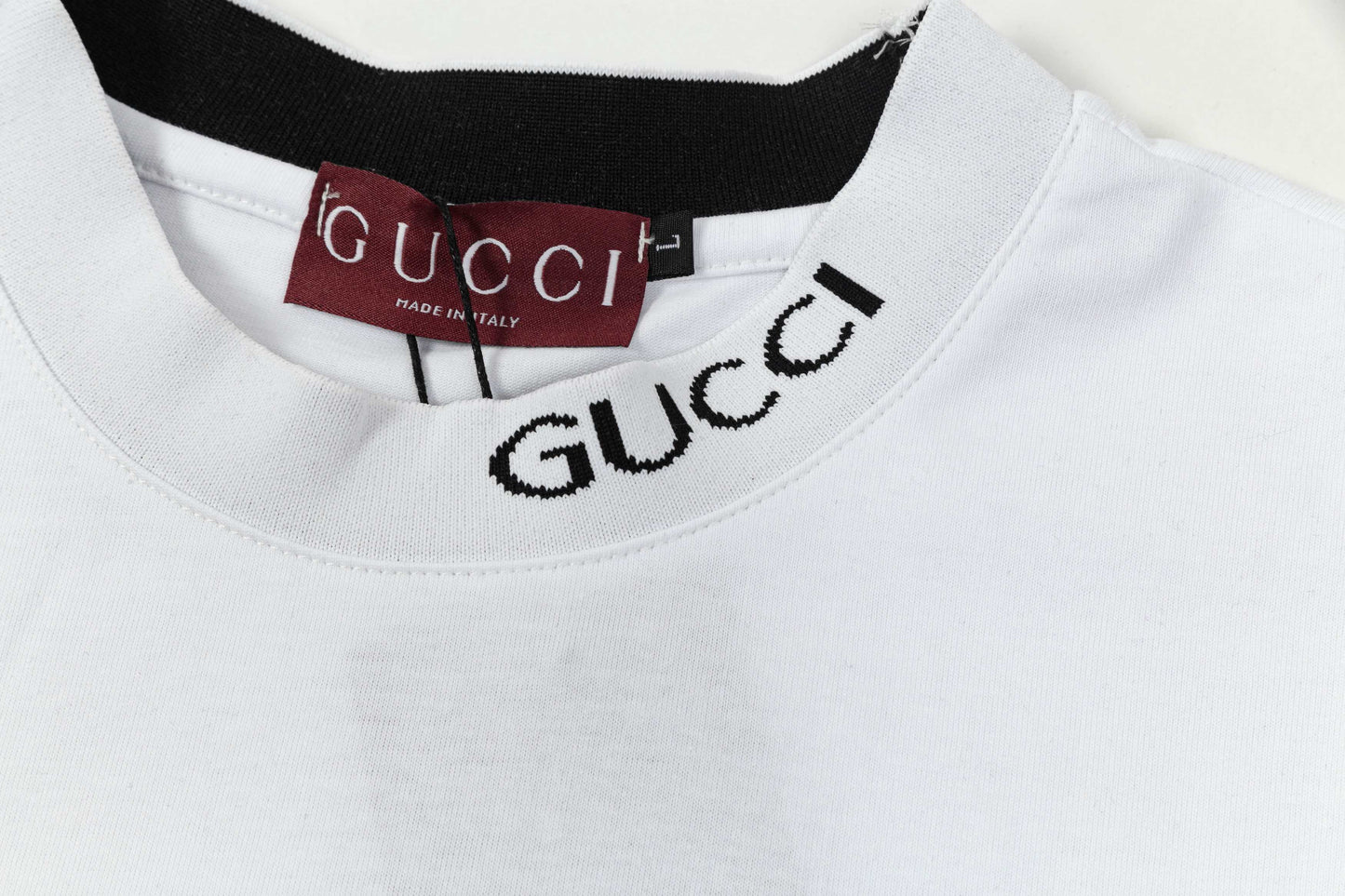 250404 New high-quality collar embroidered T-shirt