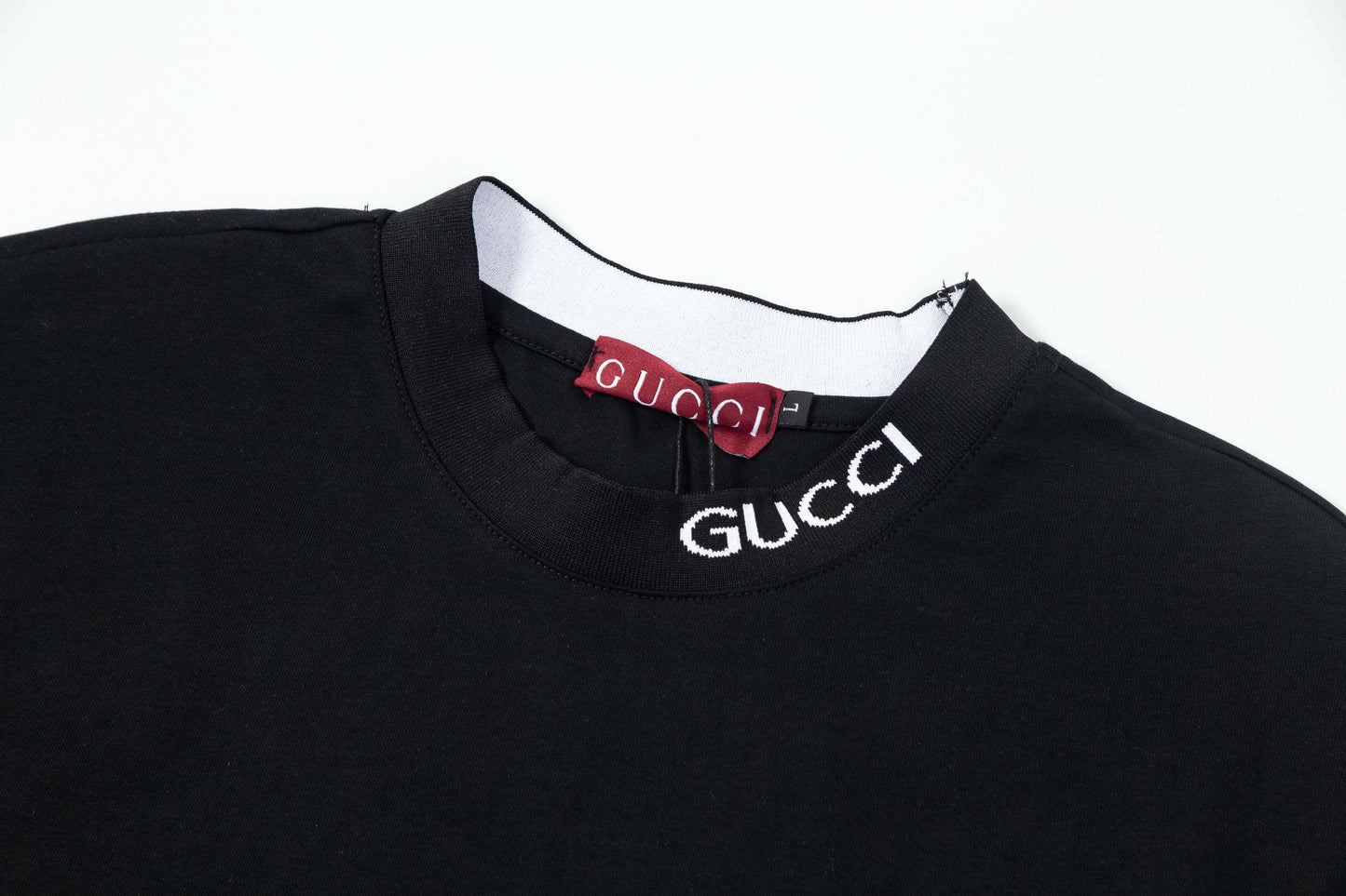 250404 New high-quality collar embroidered T-shirt