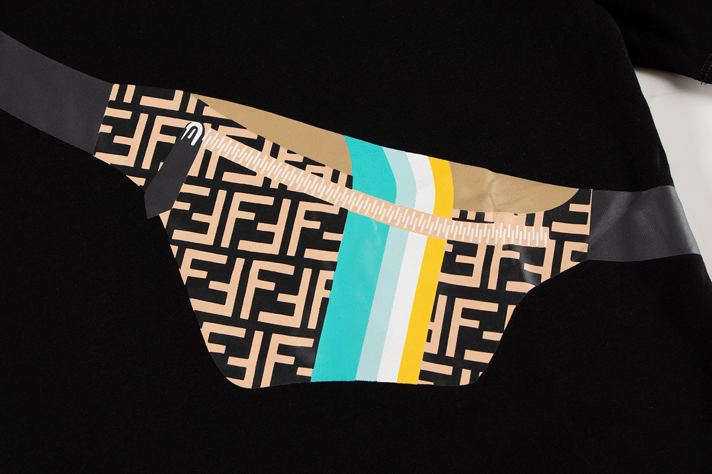 250404 New high-quality imitation crossbody bag T-shirt