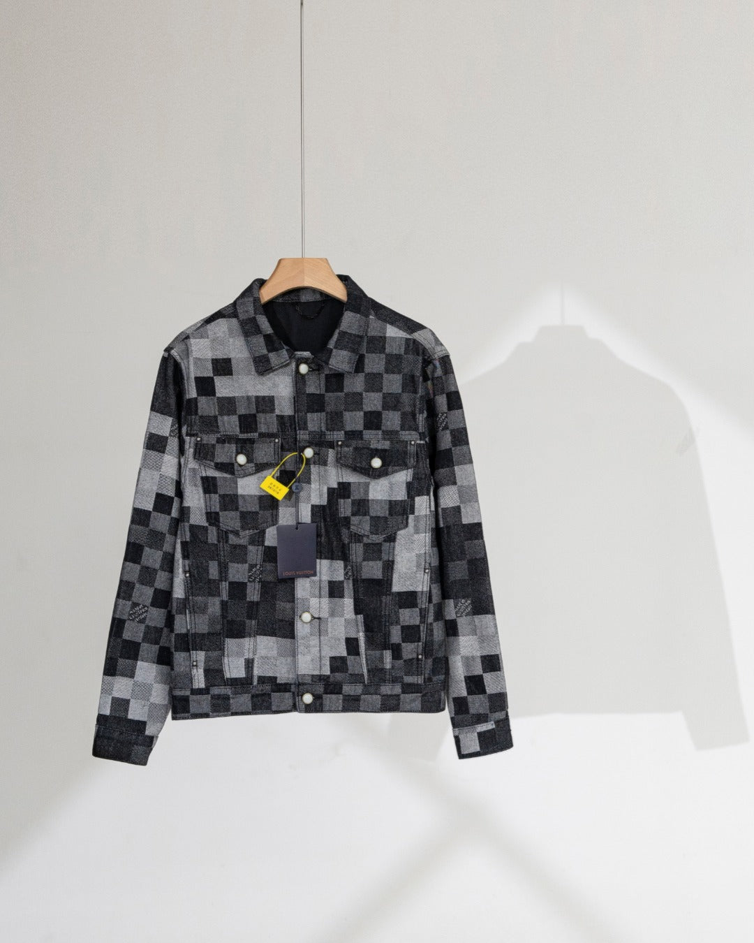 250404 New high-quality black checkered denim jacket