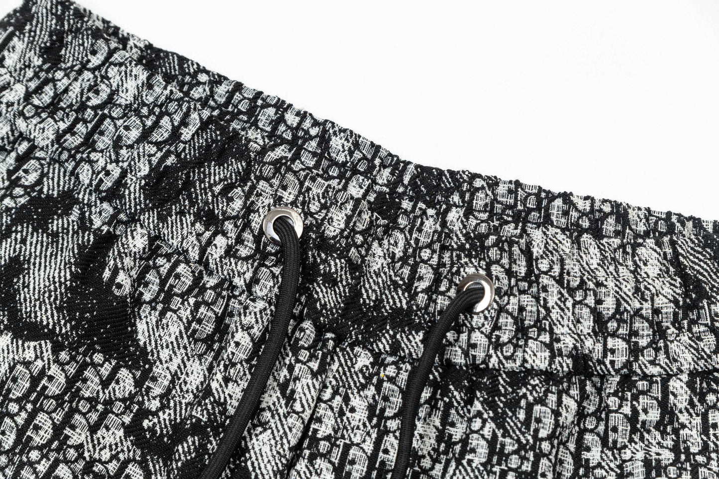 250408 New high-quality heavy jacquard fabric knitted shorts