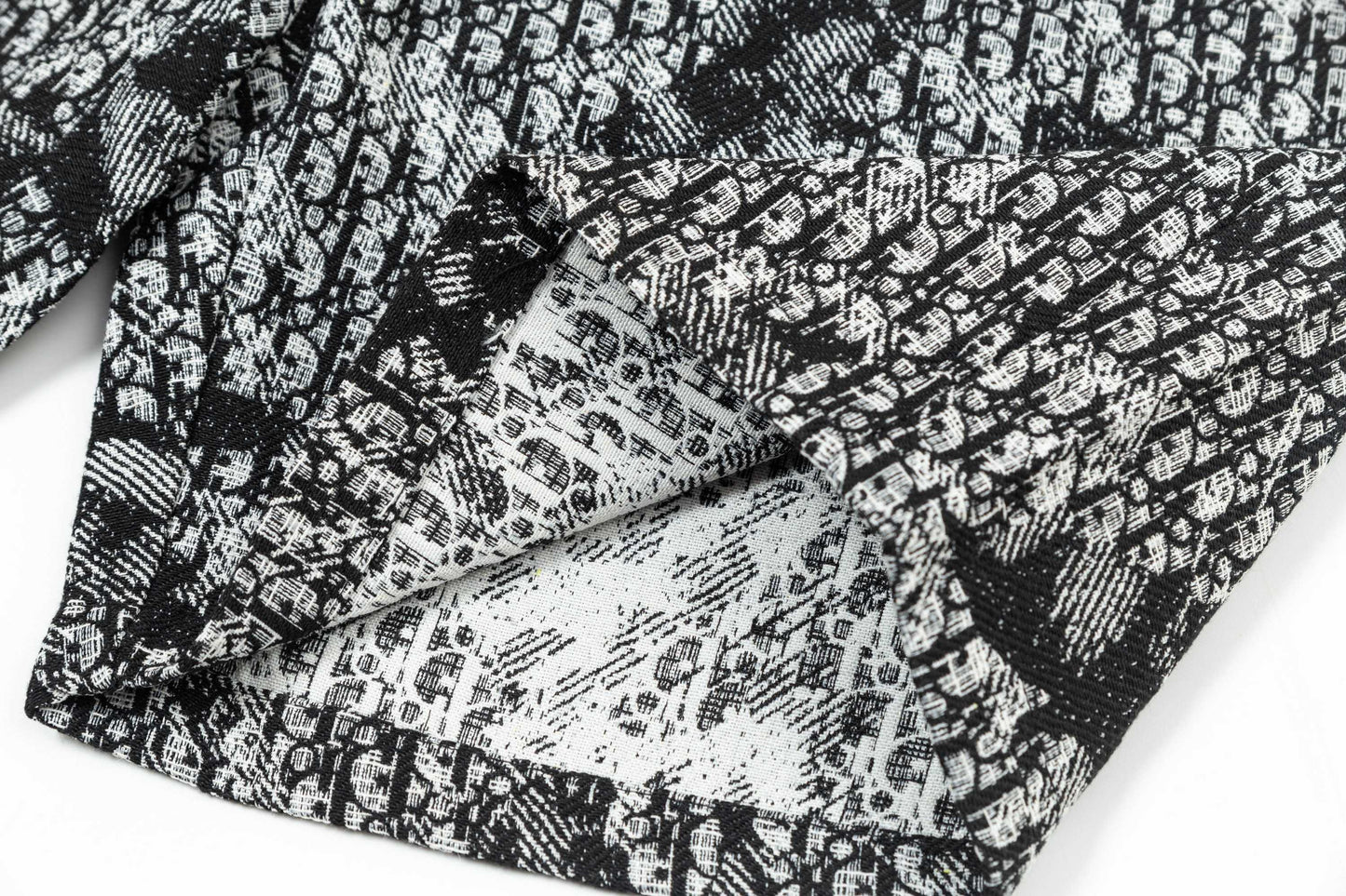 250408 New high-quality heavy jacquard fabric knitted shorts