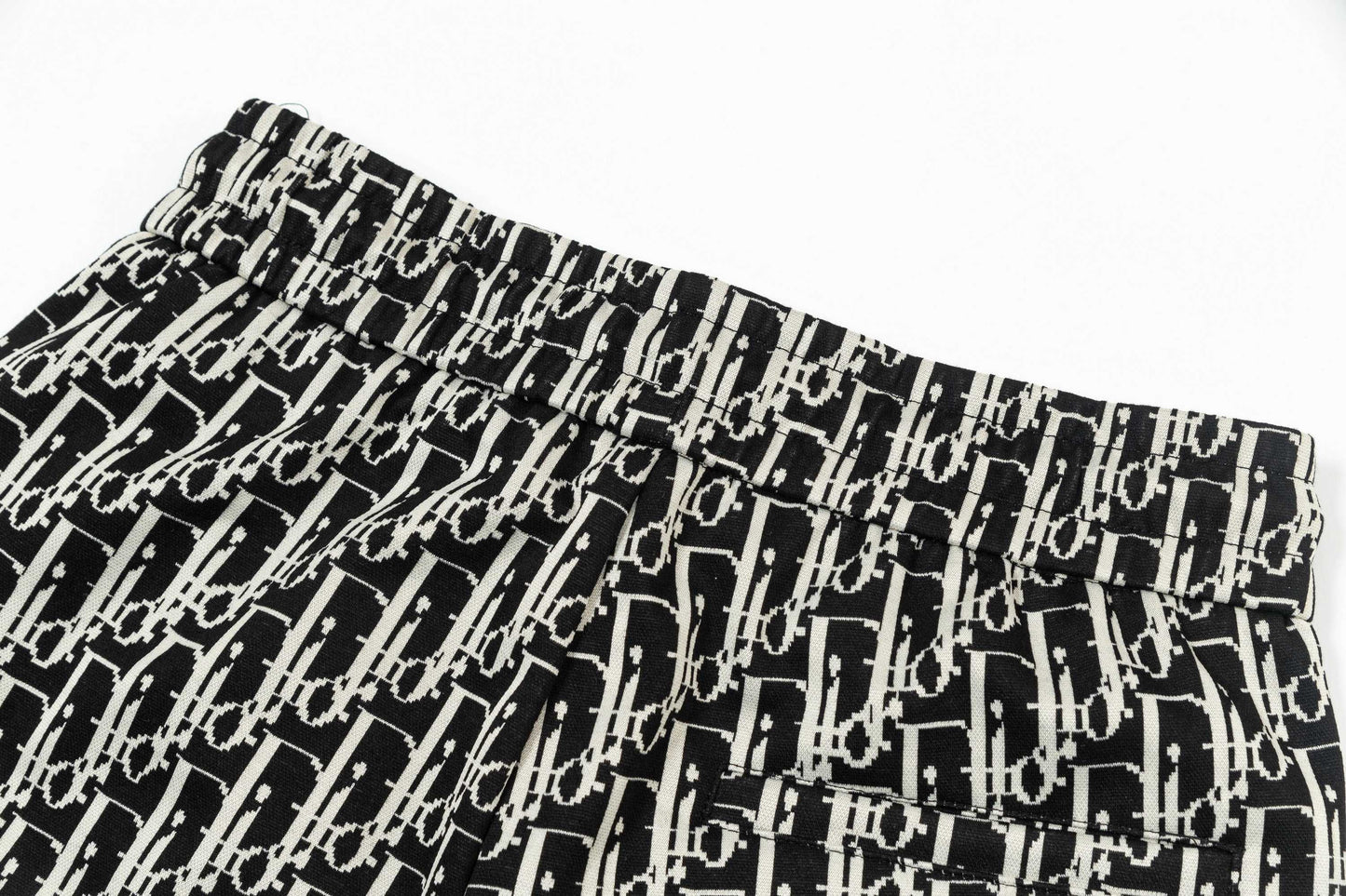 250408 New high-quality heavy jacquard fabric knitted shorts