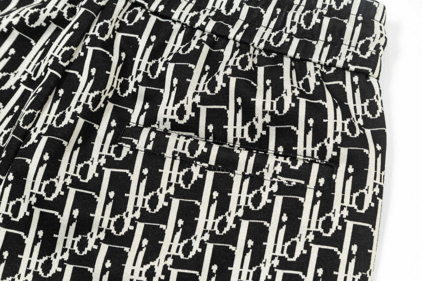 250408 New high-quality heavy jacquard fabric knitted shorts