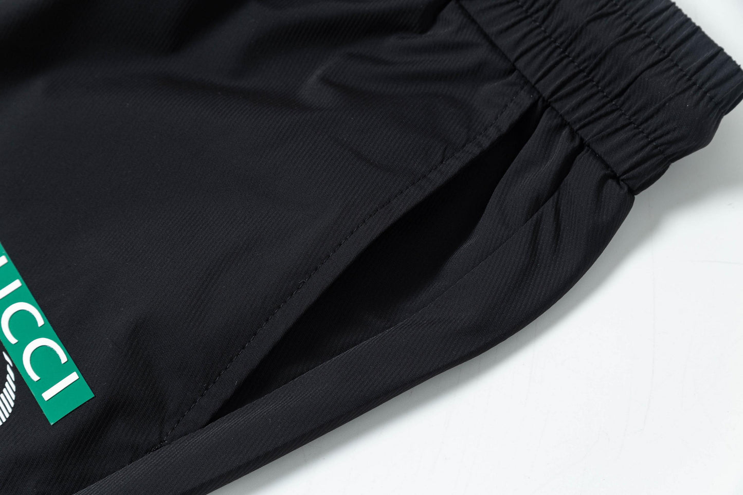 250408 New high-quality embroidered knitted shorts