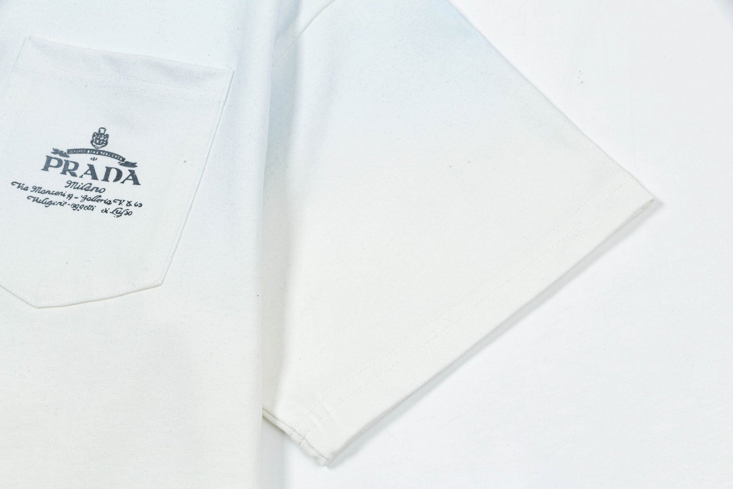 250408 New high-quality pocket letter hand-sprayed T-shirt