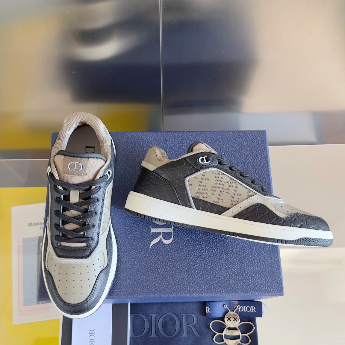 250415 New top-quality rest sports shoes and sneakers