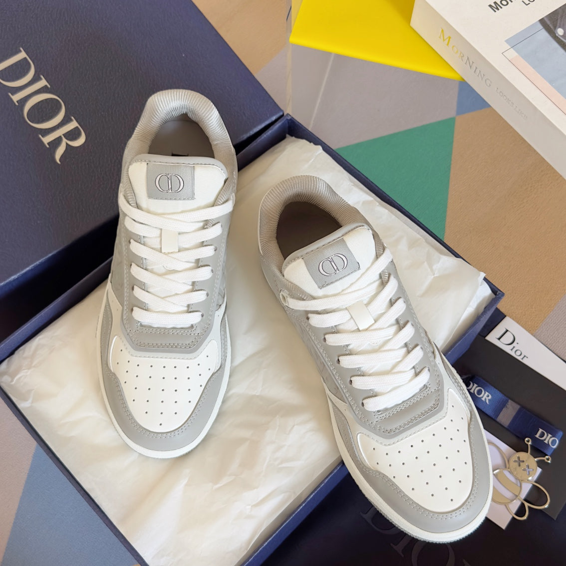250415 New top-quality rest sports shoes and sneakers