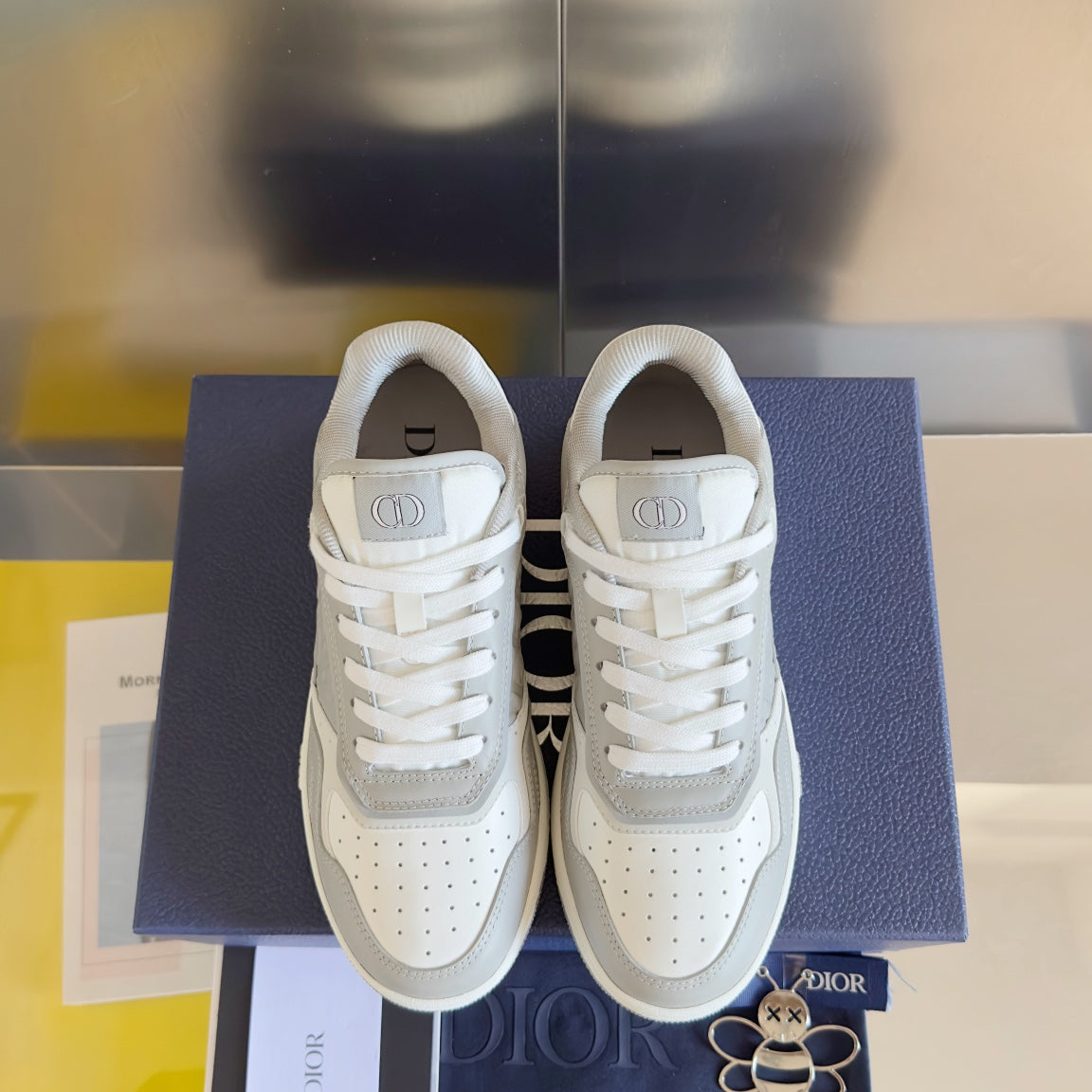 250415 New top-quality rest sports shoes and sneakers
