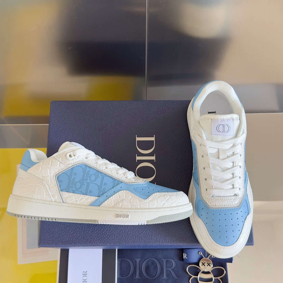 250415 New top-quality rest sports shoes and sneakers
