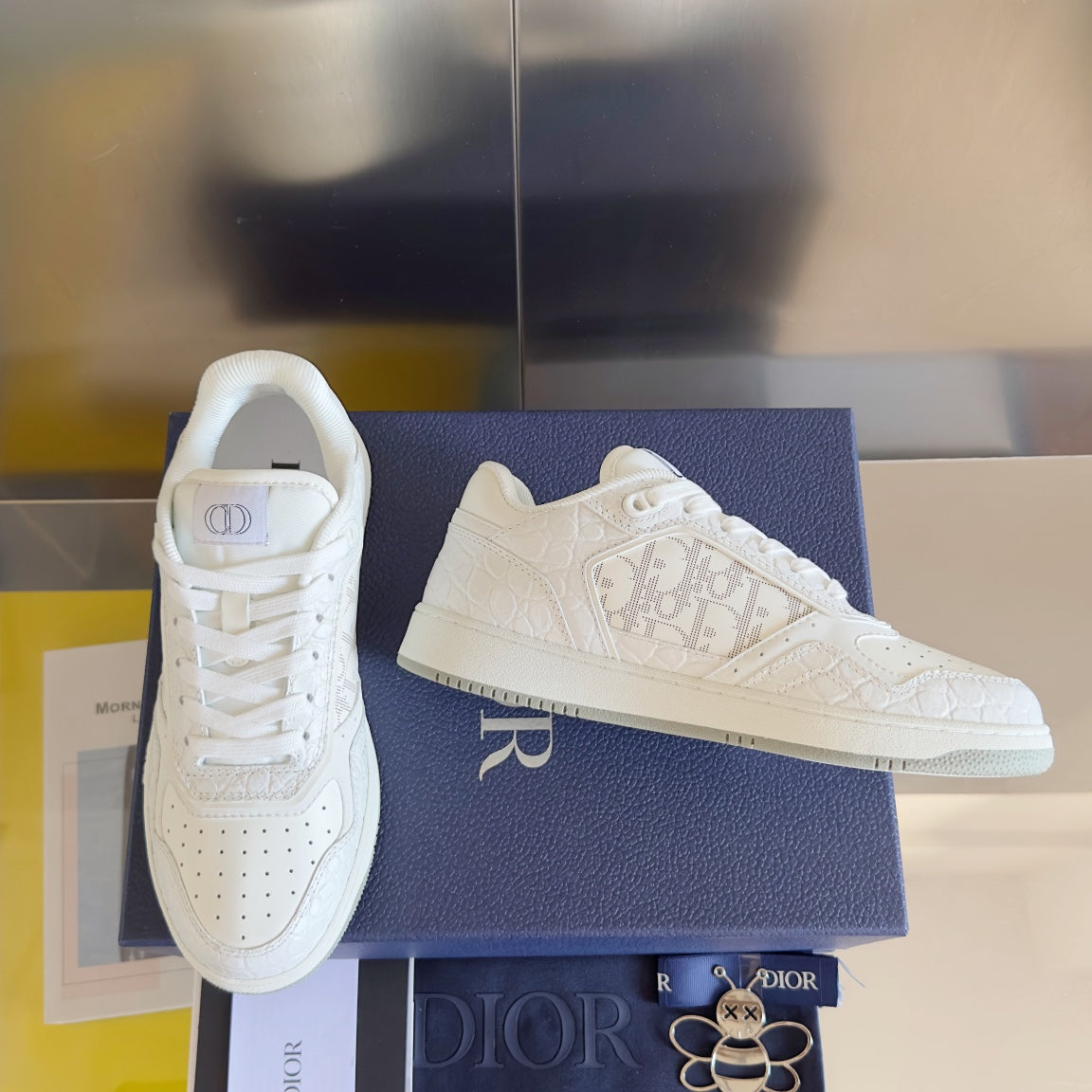 250415 New top-quality rest sports shoes and sneakers