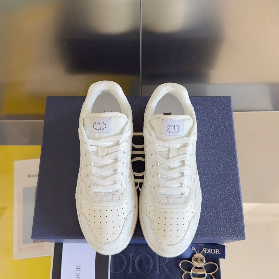 250415 New top-quality rest sports shoes and sneakers