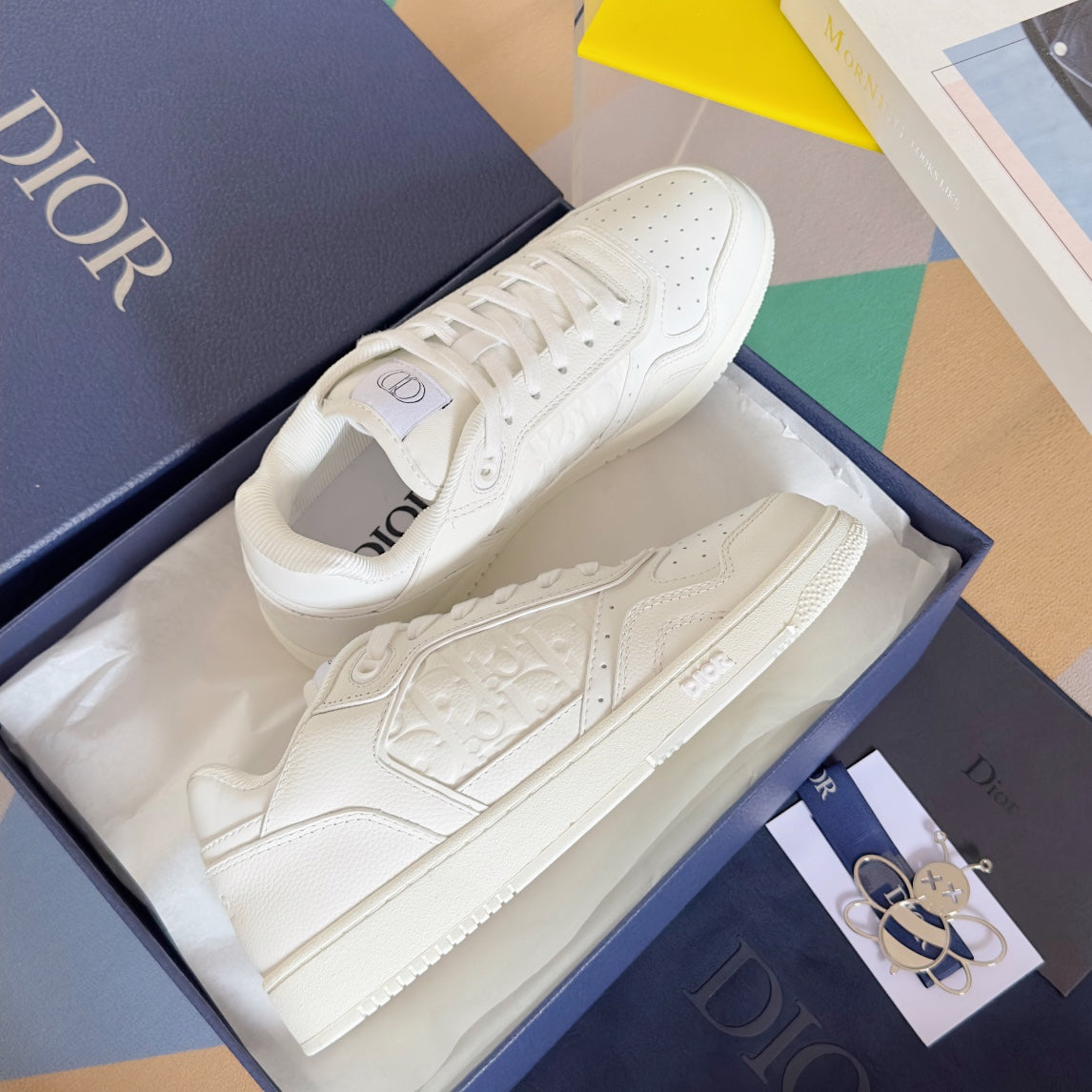 250415 New top-quality rest sports shoes and sneakers