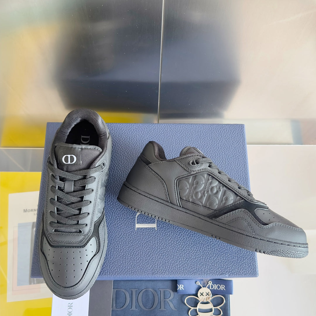 250415 New top-quality rest sports shoes and sneakers