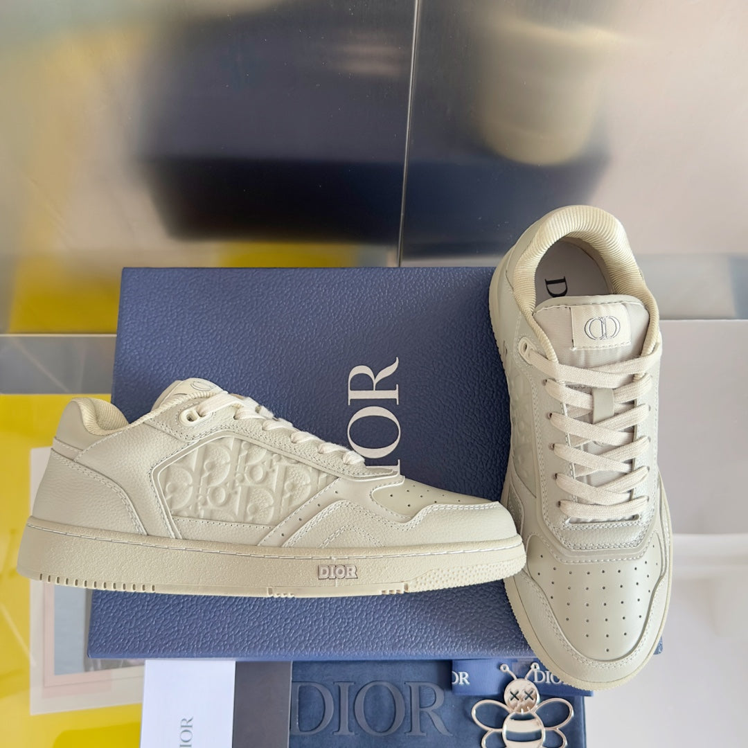 250415 New top-quality rest sports shoes and sneakers