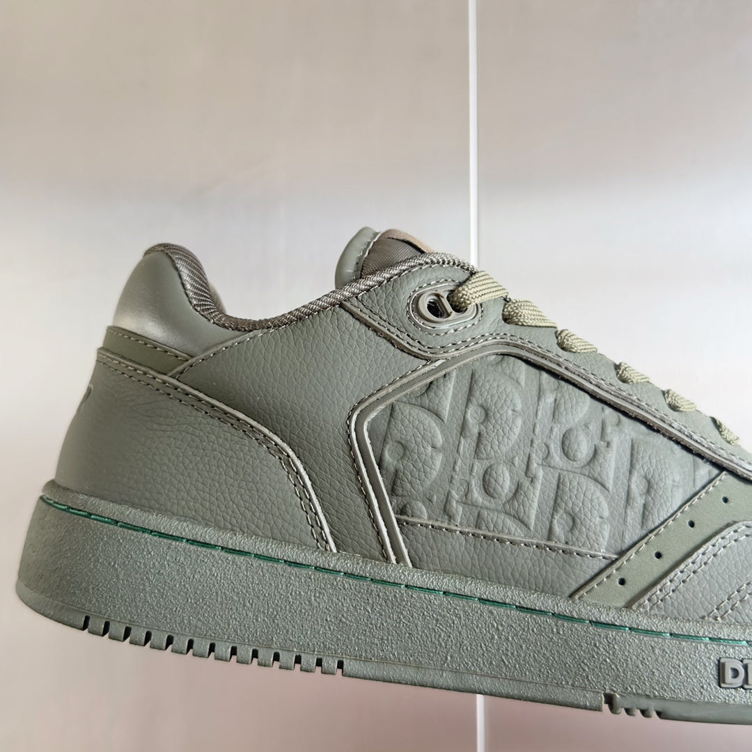 250415 New top-quality rest sports shoes and sneakers