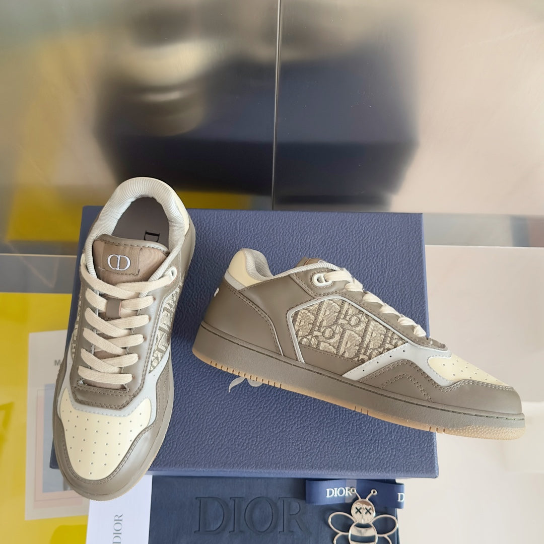 250415 New top-quality rest sports shoes and sneakers