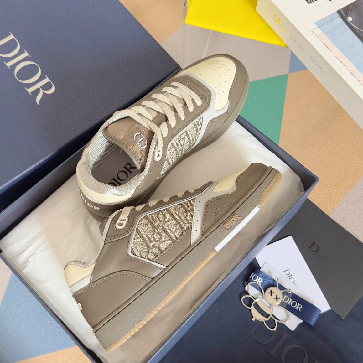 250415 New top-quality rest sports shoes and sneakers