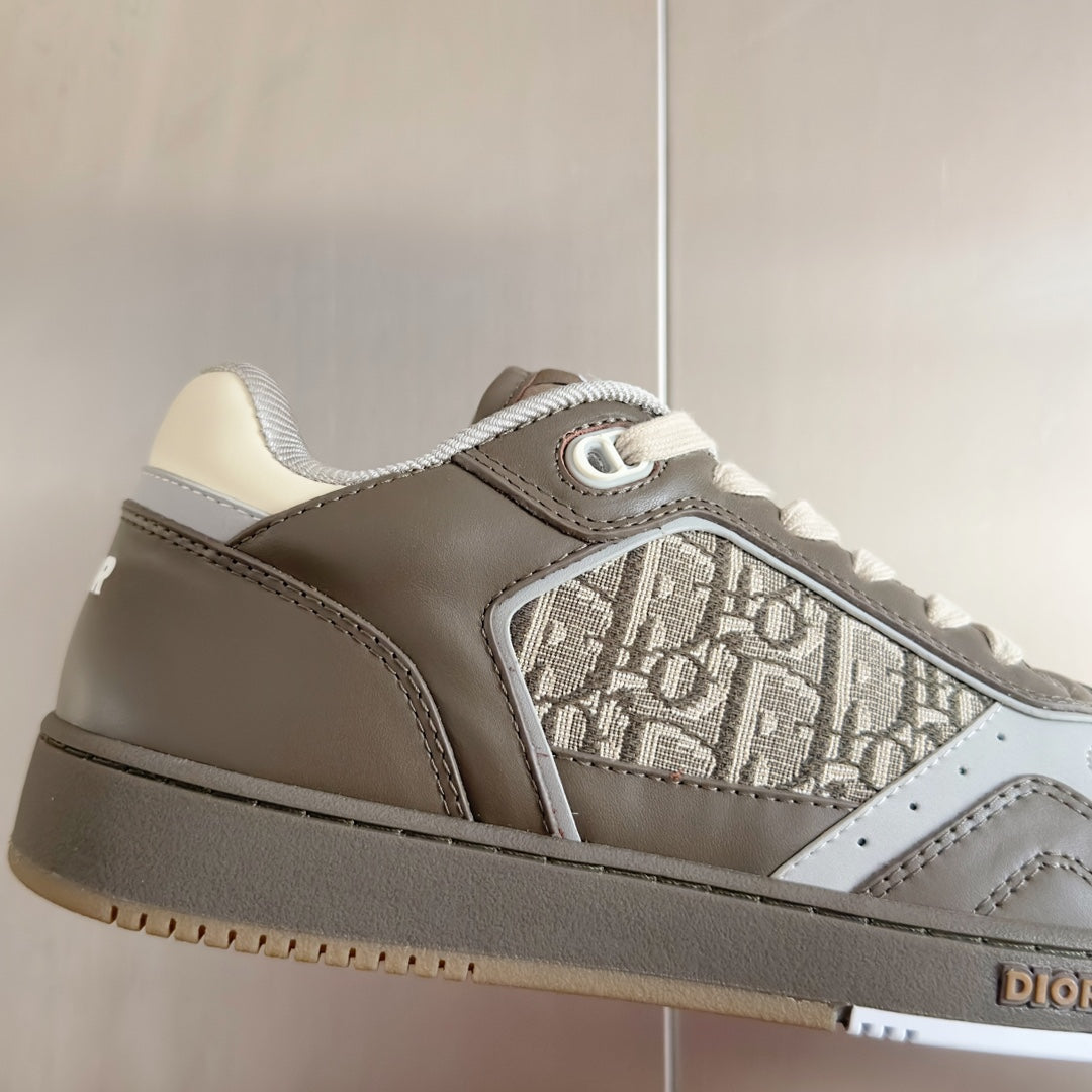 250415 New top-quality rest sports shoes and sneakers
