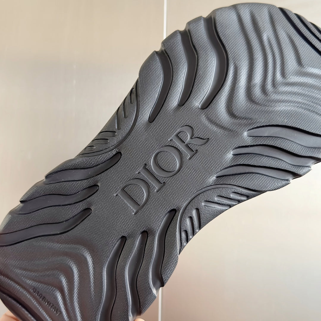 250415 New top-quality thick-soled slippers and sandals