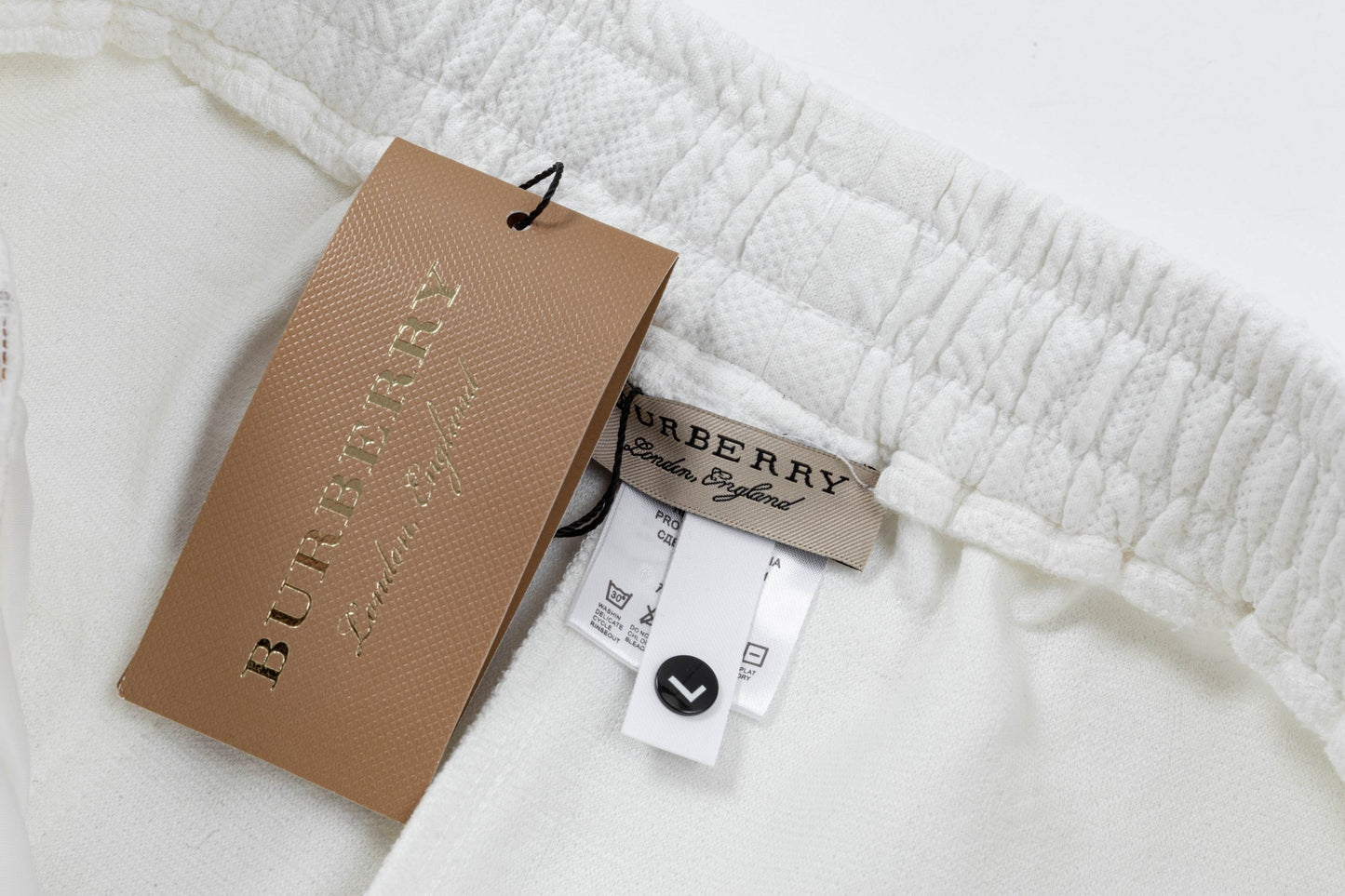 250408 New high-quality embroidered knitted shorts