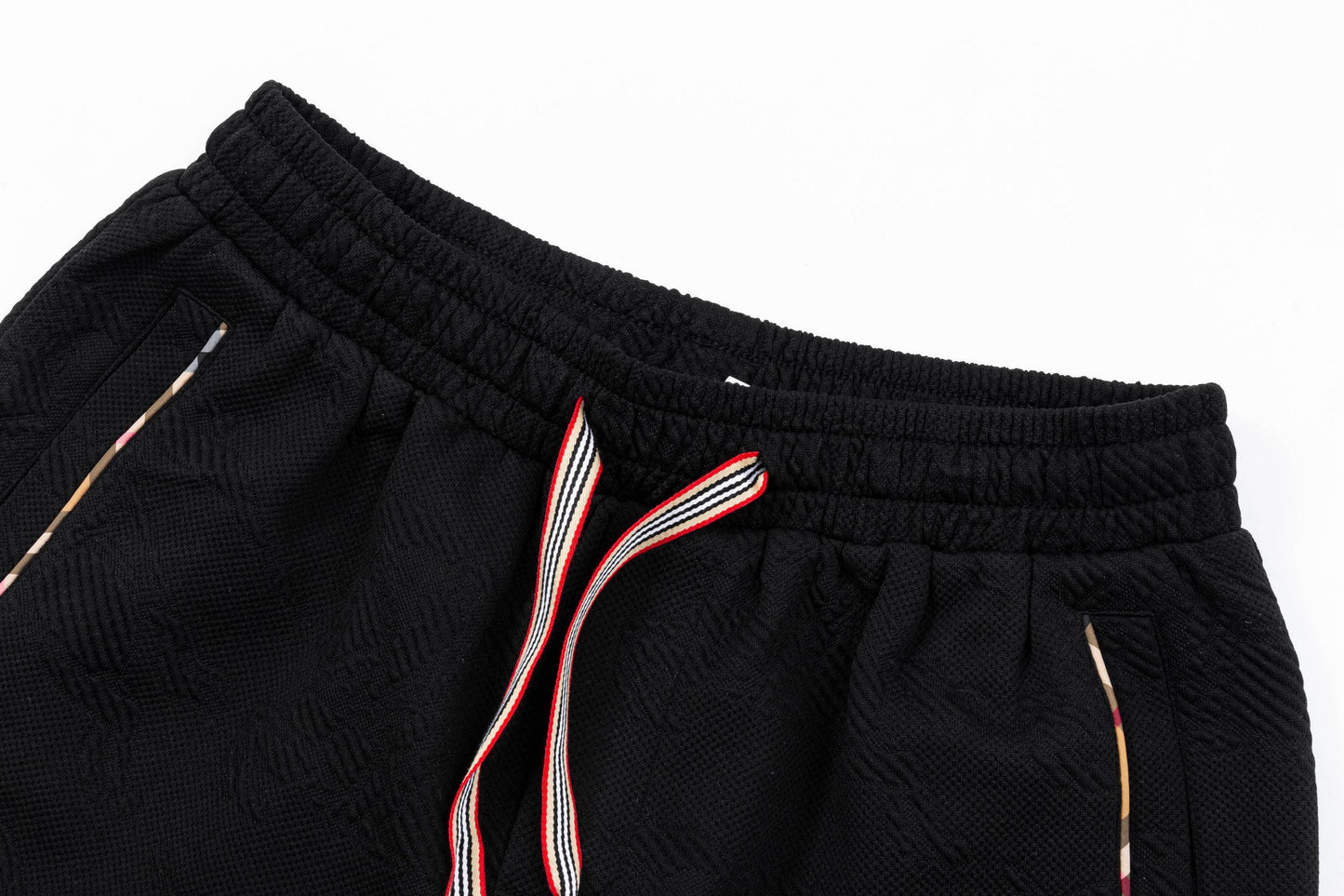 250408 New high-quality embroidered knitted shorts