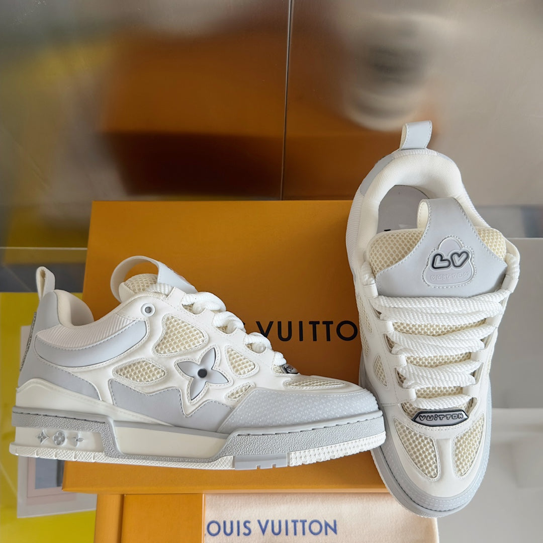 250415 New top-quality four-leaf clover casual sports shoes