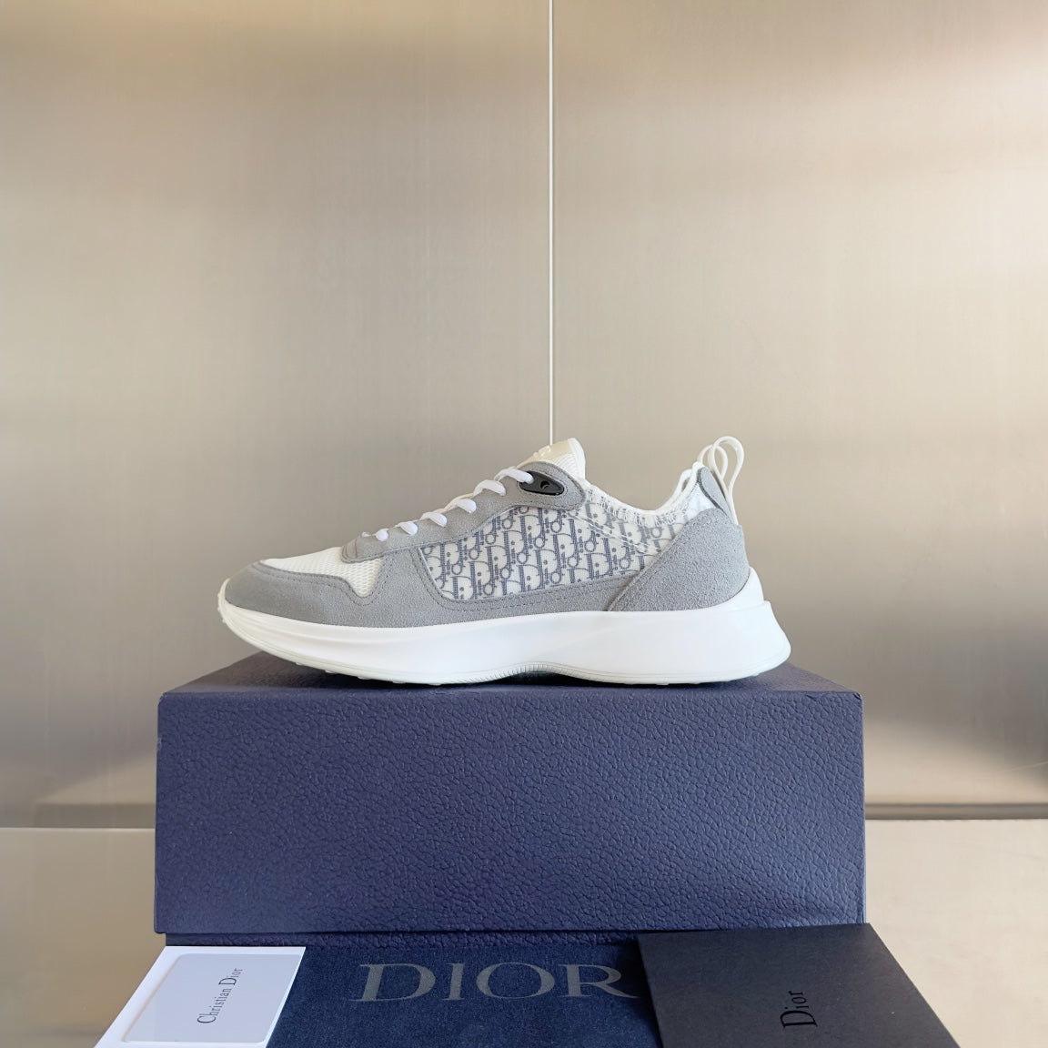 250422 New high-end, comfortable and casual sports shoes