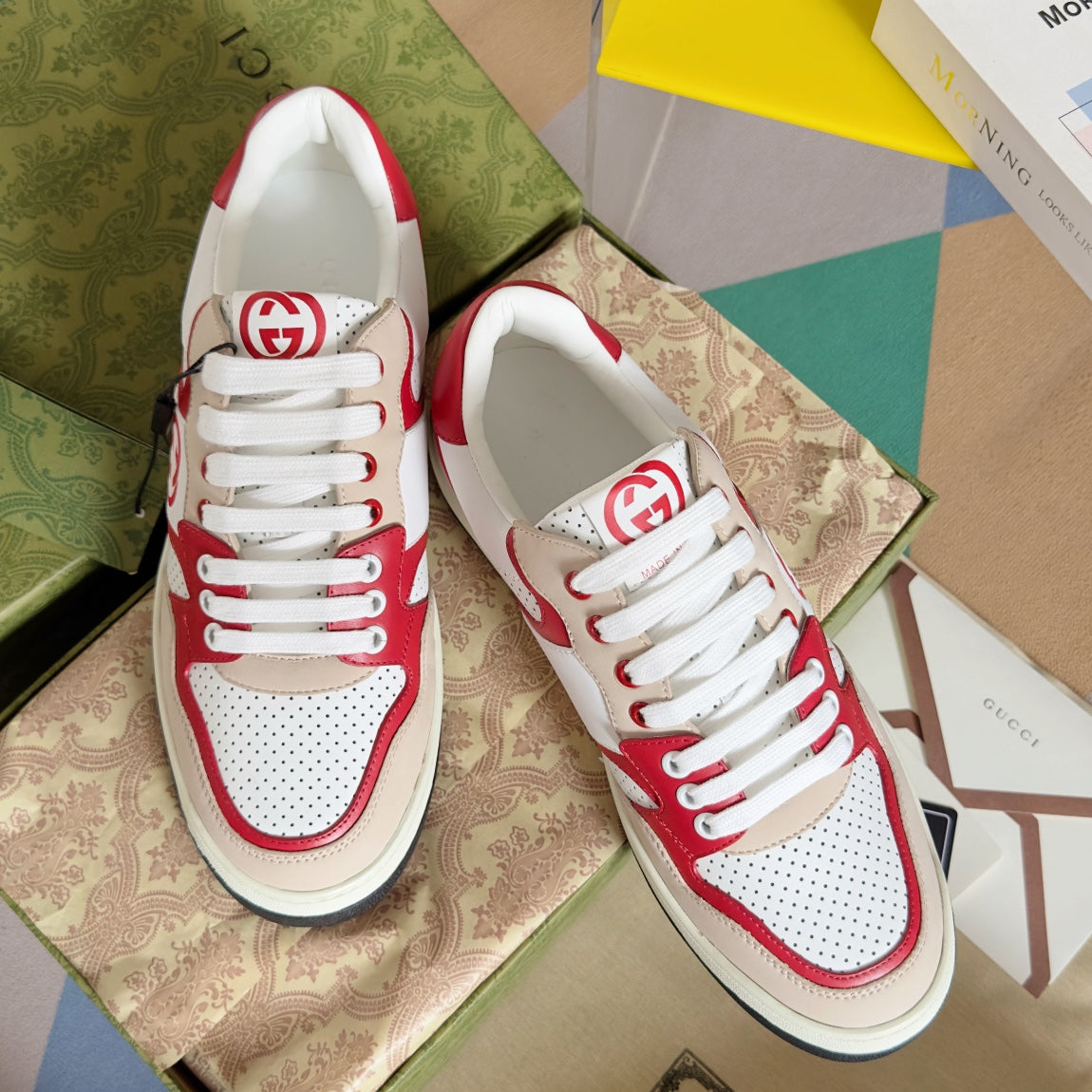 250422 New high-end and comfortable basic sports shoes