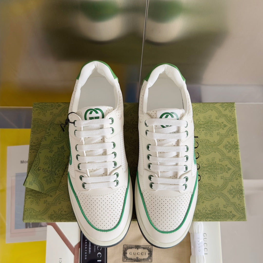 250422 New high-end and comfortable basic sports shoes