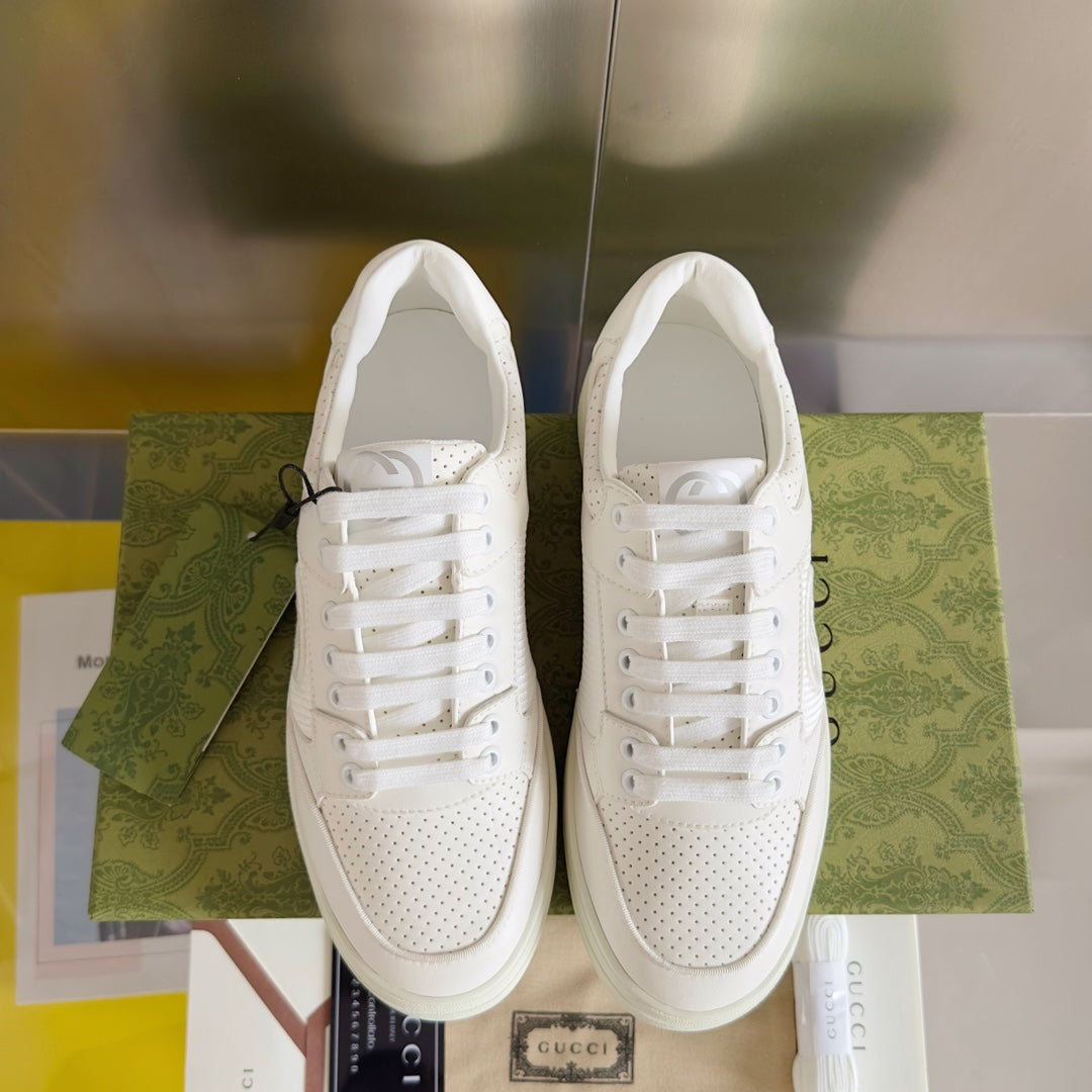 250422 New high-end and comfortable basic sports shoes