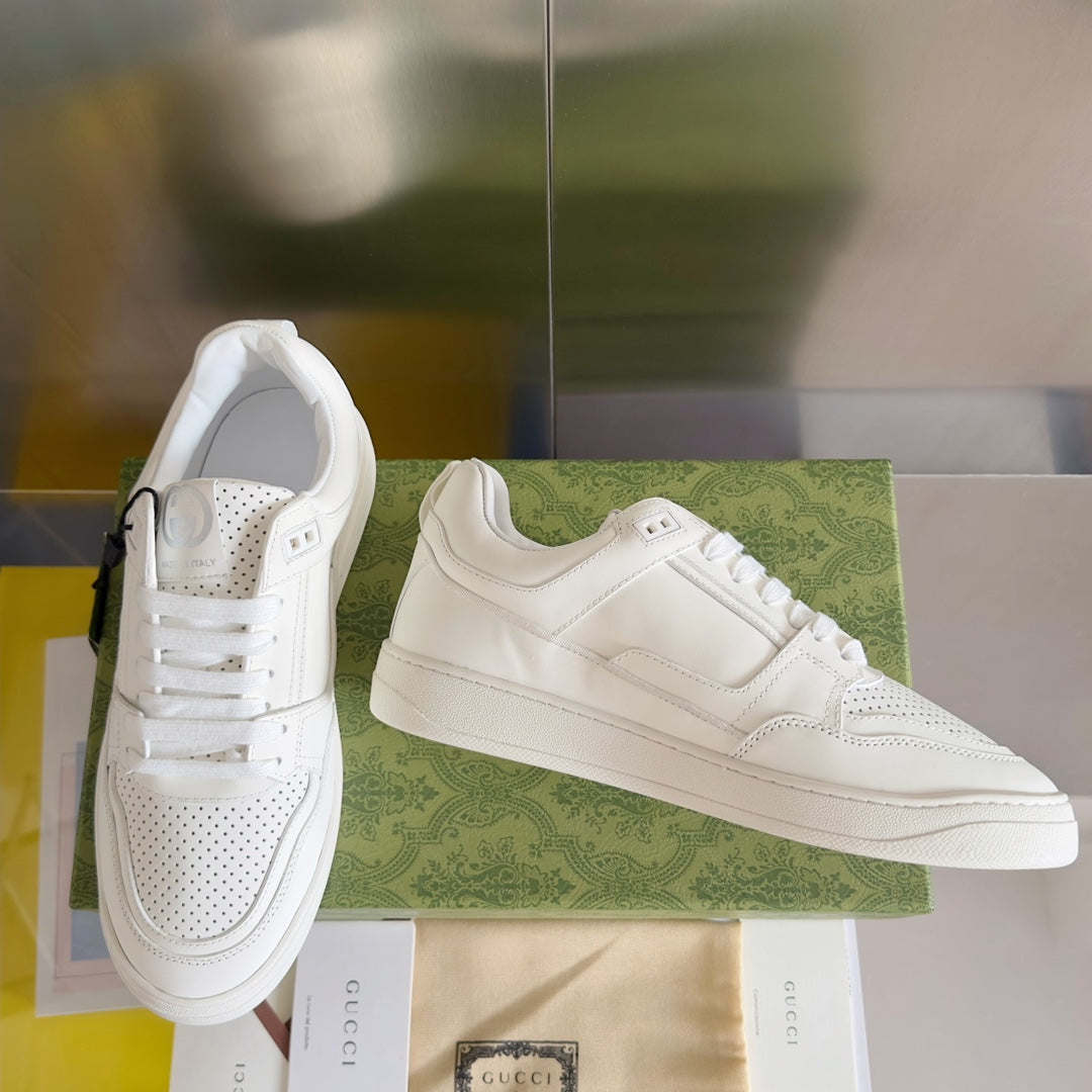 250422 New high-end and comfortable basic sports shoes