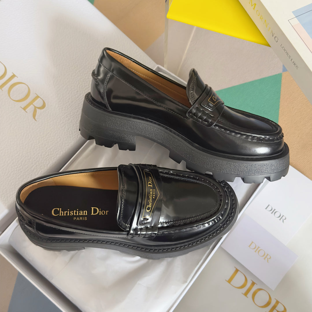 250501 New high-end, simple and fashionable loafers for girls