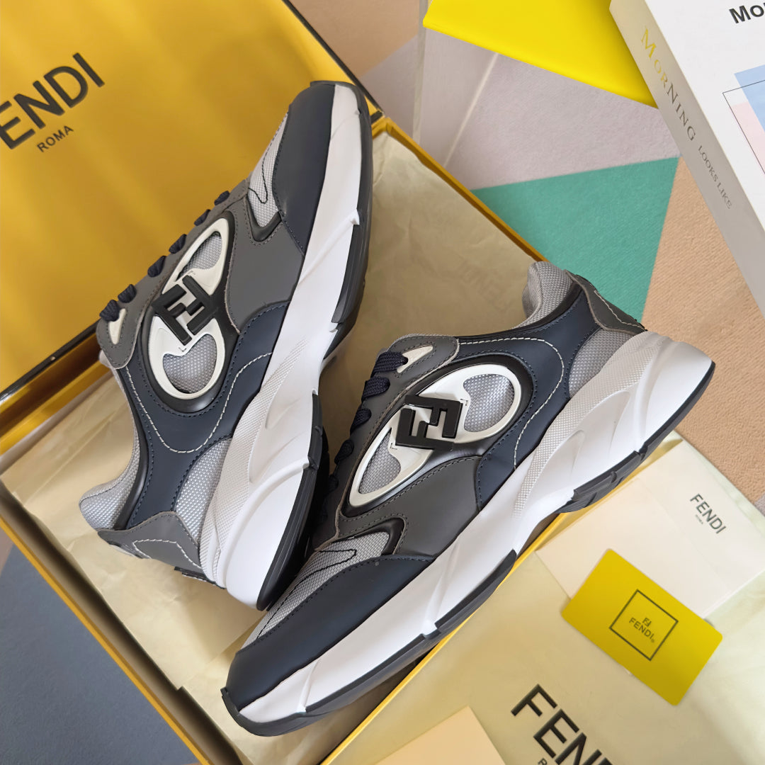 250501 New high-end simple casual sports shoes