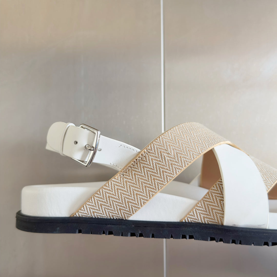 250501 New top-of-the-line simple cross-woven strap slippers